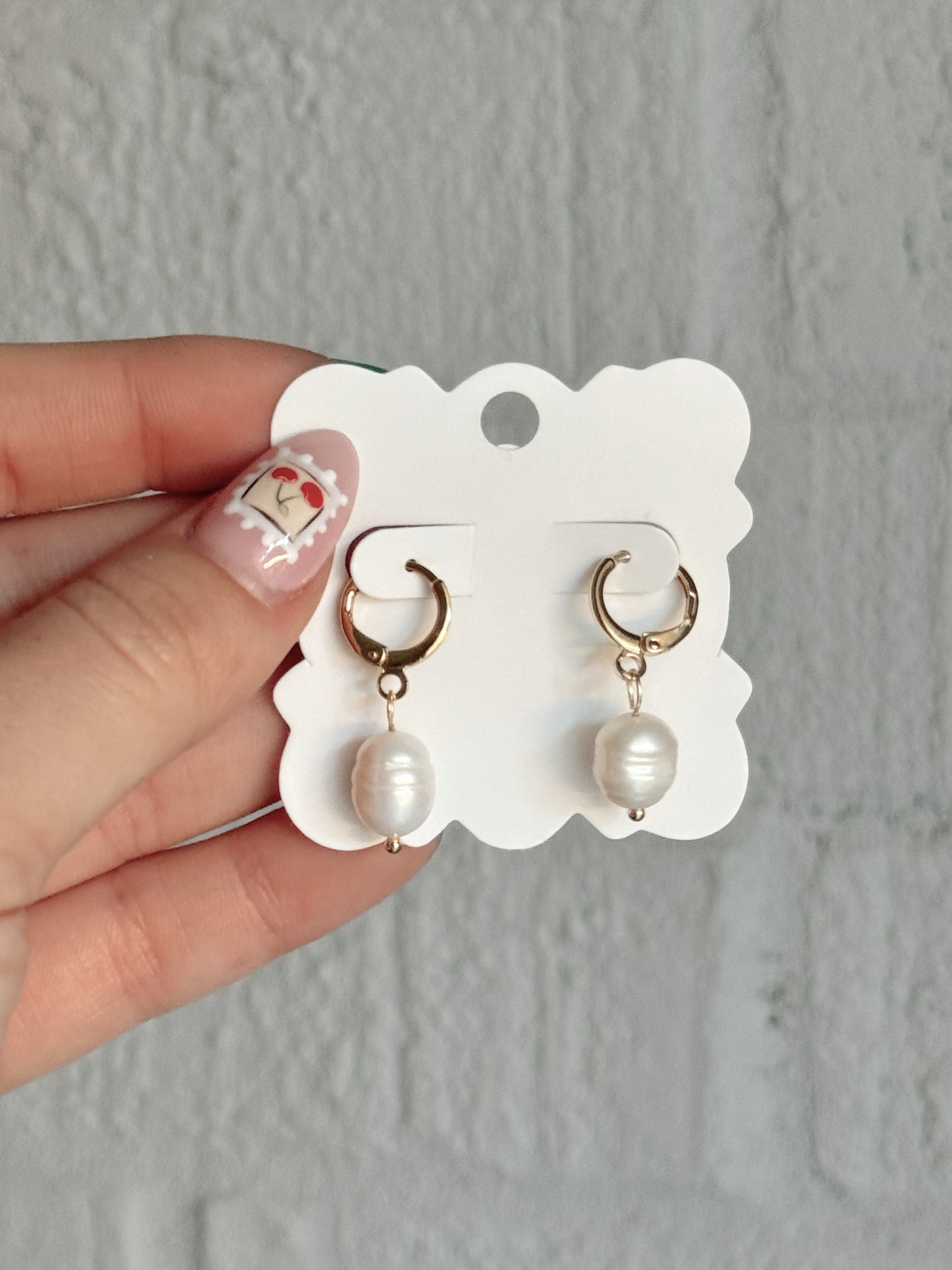 Pearl hoops