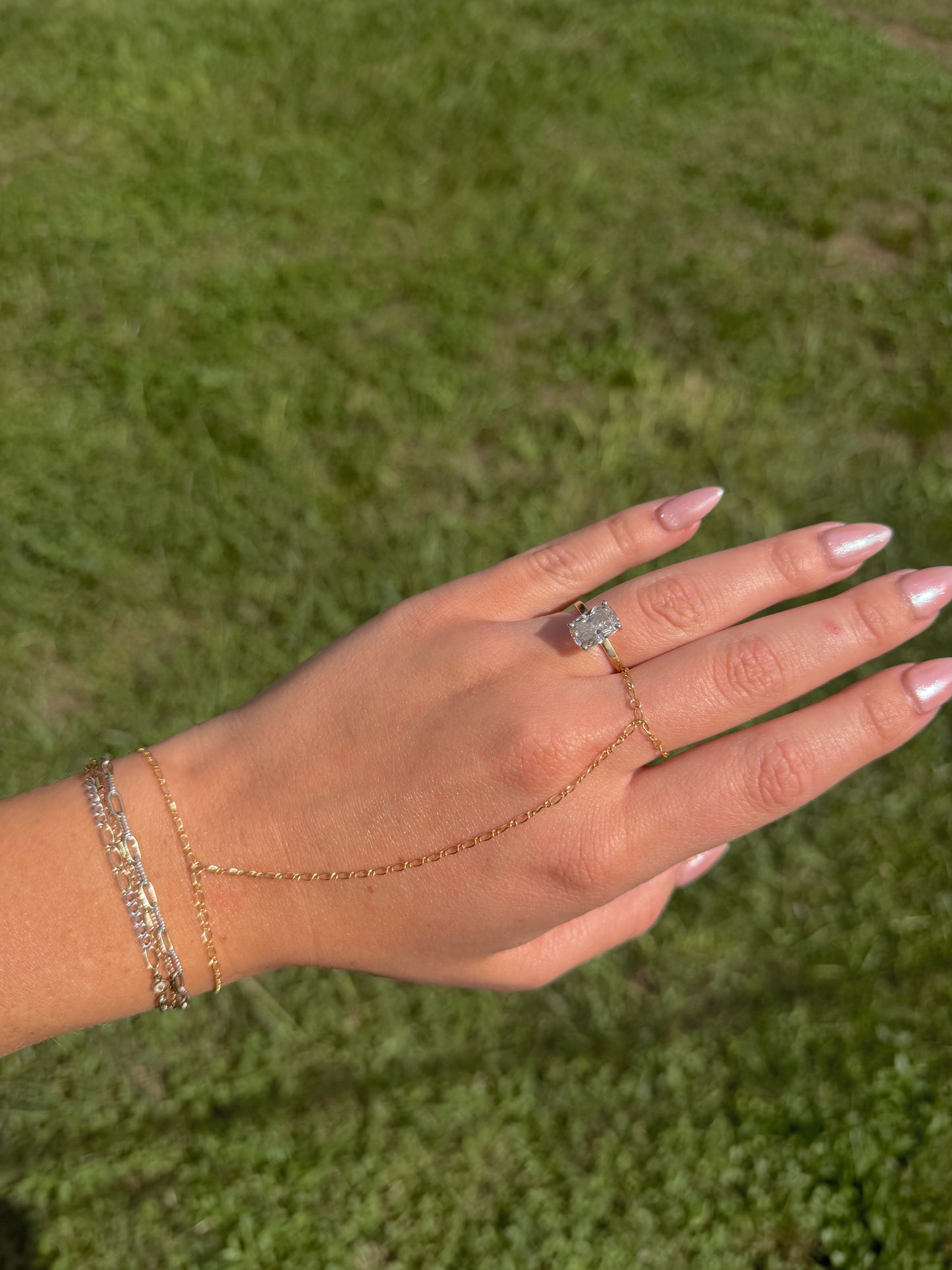 Simple Hand Chain